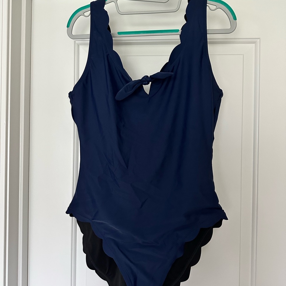 J. Crew Navy Blue Scalloped Women’s One Piece Swimsuit